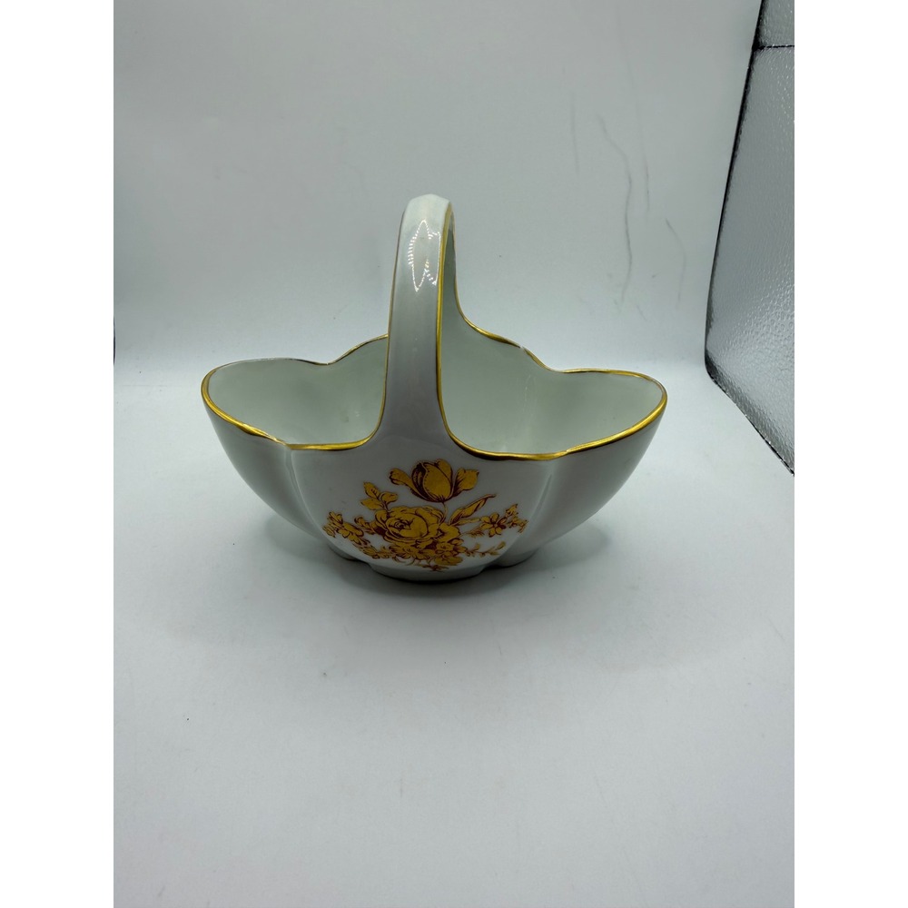 Vintage Limoges France Porcelain‎ Basket Yellow Rose Gold Gilt Trim Scalloped